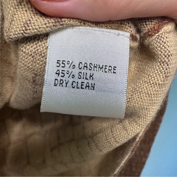 Talbots Cashmere Blend Sweater. Brown Animal Print. Large. - Picture 5 of 6